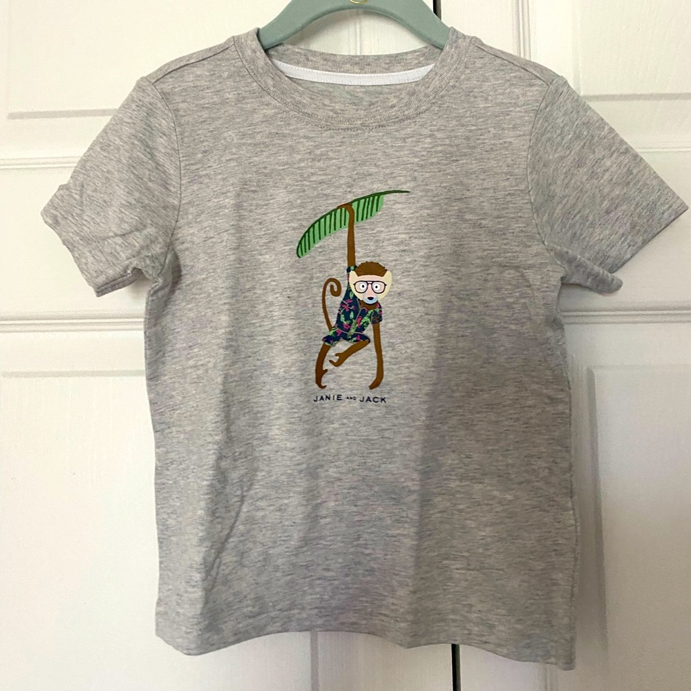 Janie and Jack grey graphic t shirt